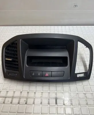 Opel Insignia A Dash center air vent grill 13274792 495050031 13274791