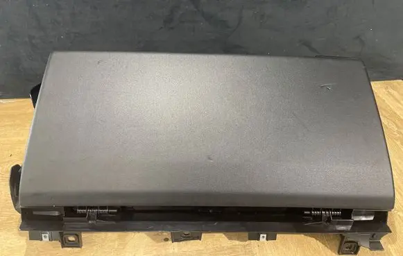 Land Rover Range Rover Sport L494 Glove box CK5214K016BA L4946902