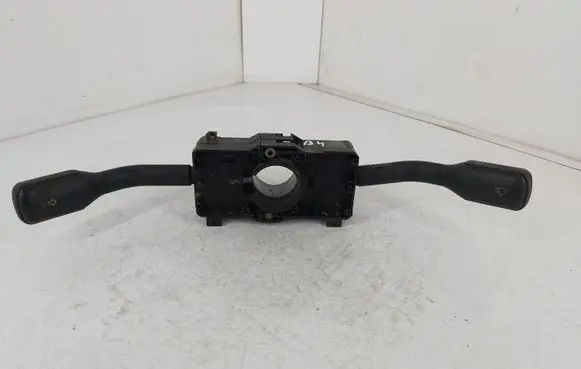 Multifunctional control switch/knob