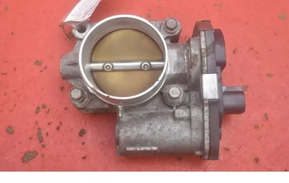Chevrolet Equinox Throttle body valve 