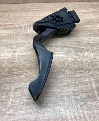 Toyota Prius (XW20) Accelerator throttle pedal 7812047050 1988003200