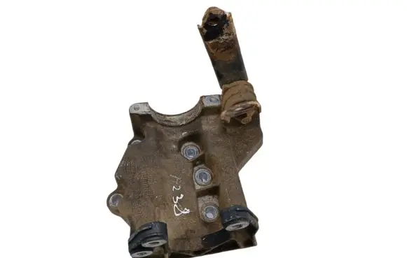 Land Rover Freelander 2 - LR2 Engine mounting bracket 6G9H4H473