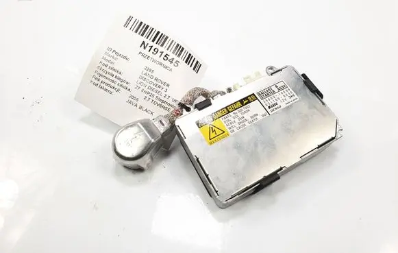 Land Rover Discovery 3 - LR3 Voltage converter/converter module 39000-16488
