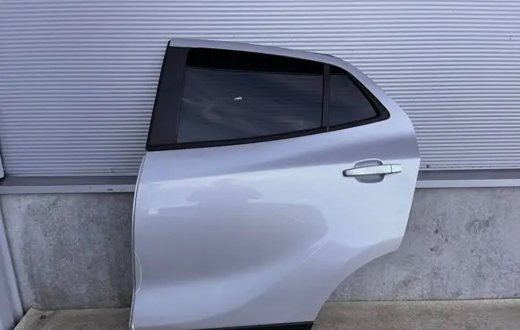 Opel Mokka Rear door 