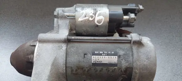 Mercedes-Benz Sprinter W906 Starter motor A0061514501 A6519060026