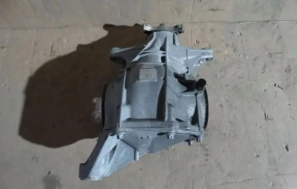 Mercedes-Benz S W222 Rear differential A2223505506 A2223507608