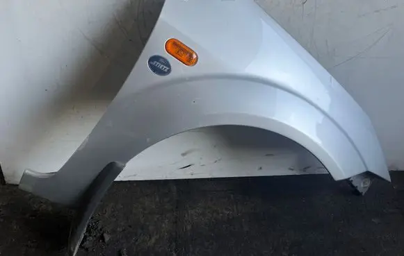 Ford Fiesta Fender