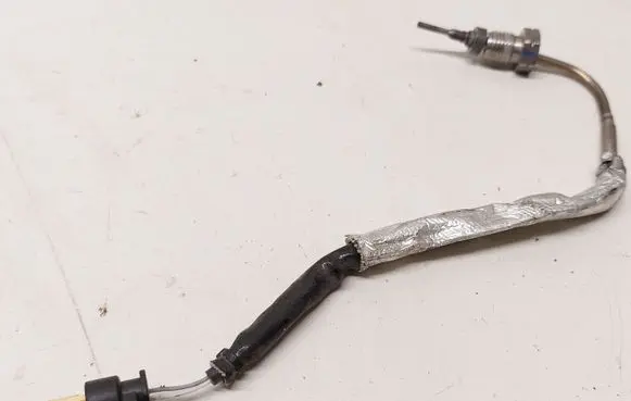 Mercedes-Benz GLA W156 X156 Exhaust gas temperature sensor A0255456526