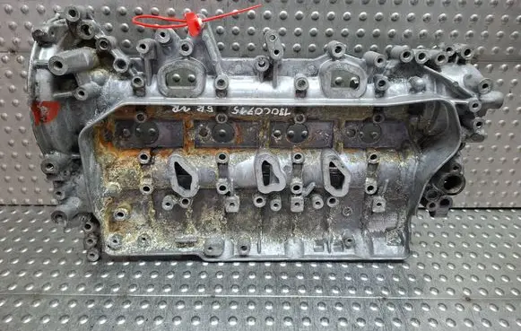 Renault Master III Rocker cam cover 130C07155R