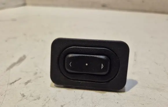 Opel Meriva A Electric window control switch