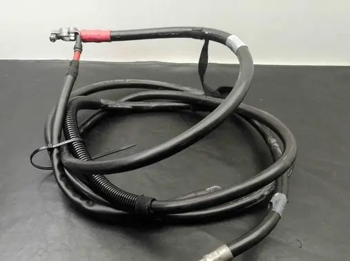 Mercedes-Benz E W211 Positive cable (battery) A2115408007