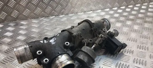 Jaguar XJ X351 EGR valve 70220704 1043806S02