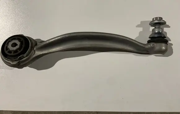 Mercedes-Benz C W205 Front lower control arm/wishbone 20506RE A20506RE A20506