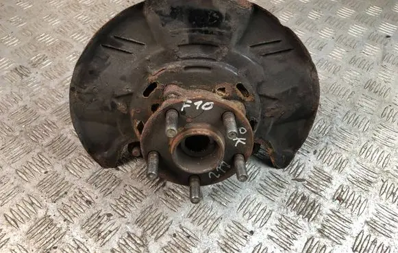 Subaru Forester SH Front wheel hub