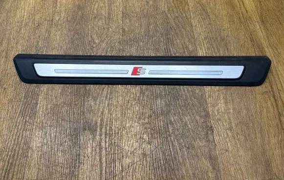 Audi Q5 SQ5 Front sill trim cover 80A947417 222185667 A322688