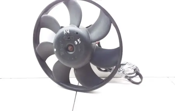 Audi A4 S4 B5 8D Electric radiator cooling fan 813971956
