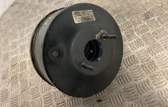 Jeep Grand Cherokee Brake booster