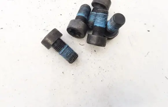 Opel Astra H Nuts/bolts 415024110