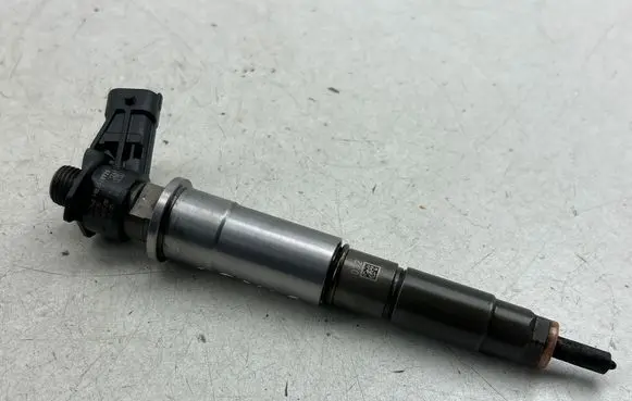 Fuel injector