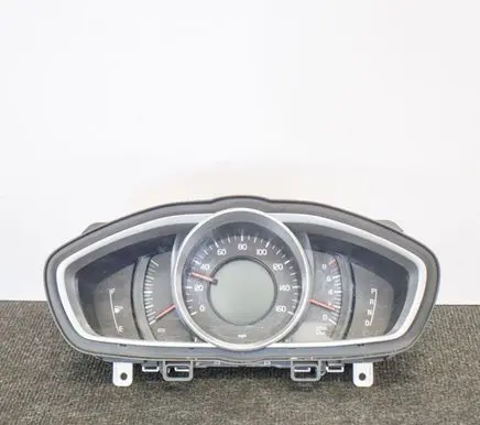 Volvo V40 Speedometer (instrument cluster) 31453104 0391723