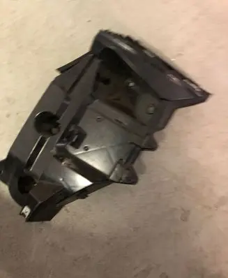 BMW X6 F16 Rear bumper mounting bracket 7338286