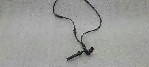 Mercedes-Benz GLE (W166 - C292) ABS wheel speed sensor A1669054002