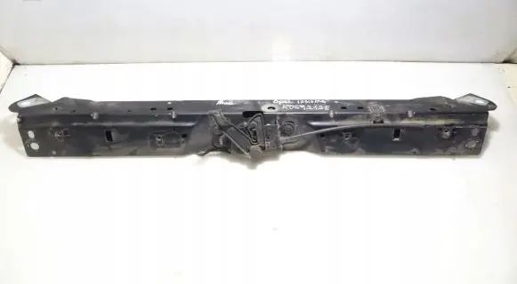 Opel Insignia A Front bumper support beam
