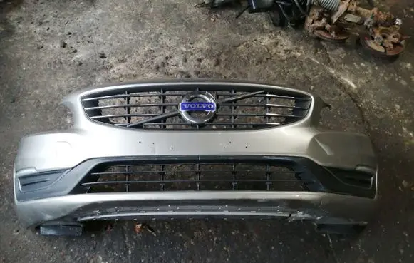 Volvo S60 Front bumper