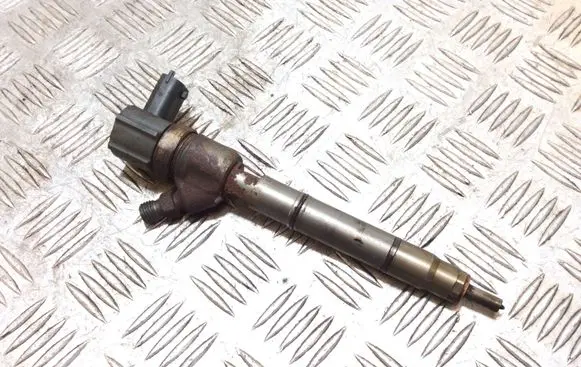 KIA Ceed Fuel injector 338002A900 0445110320
