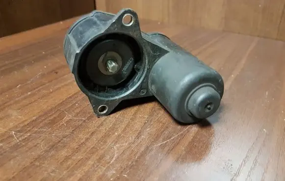 Audi A6 S6 C6 4F Hand brake/parking brake motor 32329695