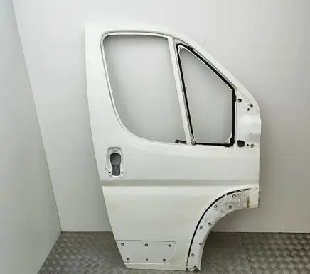 Peugeot Boxer Front door 1682477280