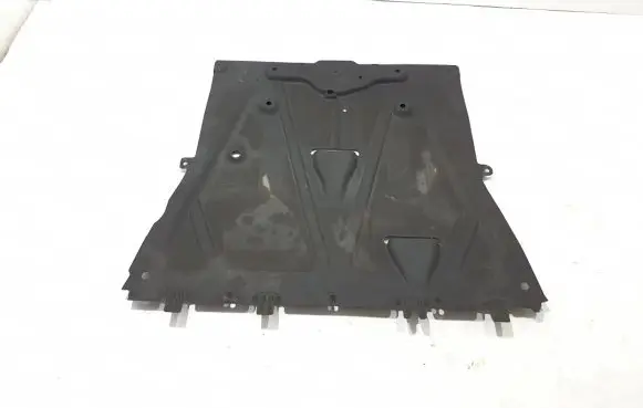 Renault Captur II Engine splash shield/under tray 758905940R