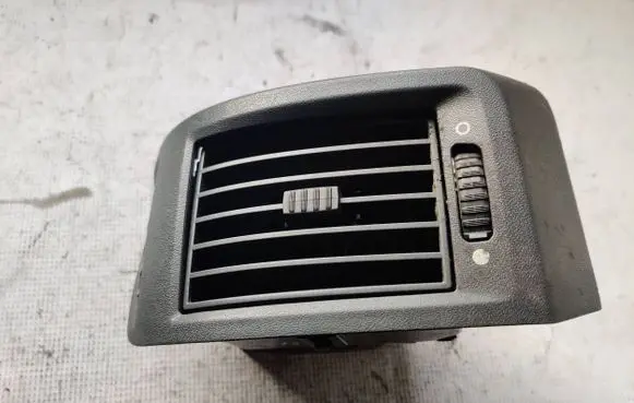 Dash center air vent grill