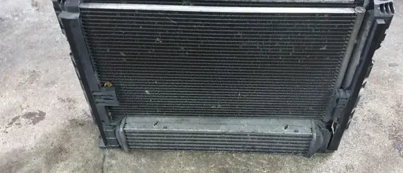 BMW 1 E81 E87 Radiator set 6937515