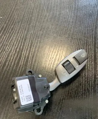 BMW 7 E65 E66 Wiper control stalk 6959987