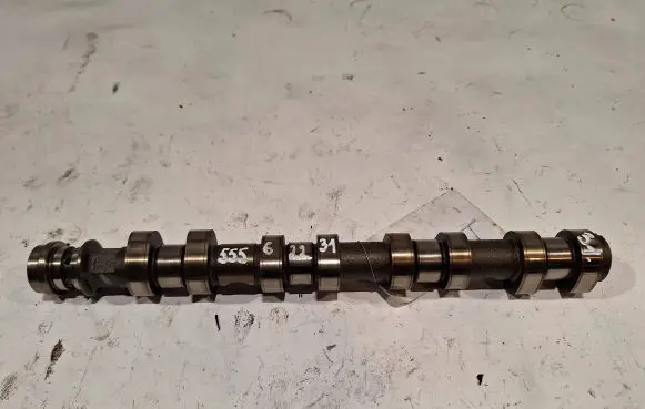 Opel Meriva B Camshaft 55562231