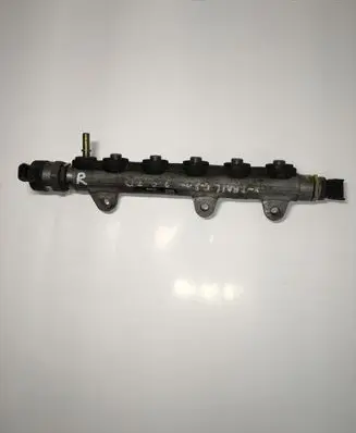 Nissan X-Trail T31 Fuel main line pipe 0445214155 0281002800 02810022840