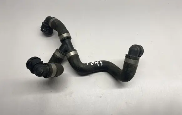 Mercedes-Benz C W205 Engine coolant pipe/hose A2055013984 2055013984