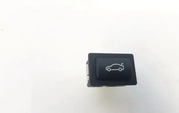 BMW 5 E60 E61 Tailgate opening switch 6921846 2109ok