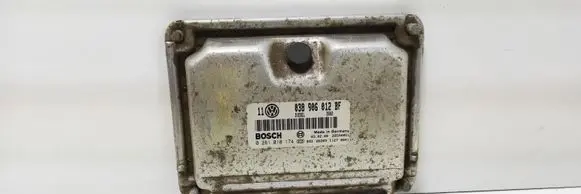Volkswagen Golf IV Engine control unit/module 038906012BF 0281010174