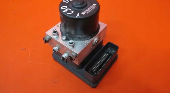 Volvo C30 ABS Pump 31274911 312749912