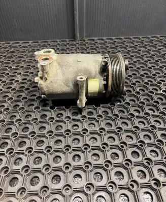 Ford Mondeo MK IV Air conditioning (A/C) compressor (pump) 
