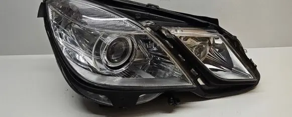 Mercedes-Benz E W212 Headlight/headlamp A2128201039 VW275