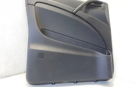 Mercedes-Benz Vito Viano W639 Front door card panel trim A6397270071 6397270071