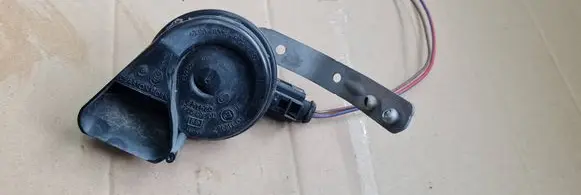 Audi Q5 SQ5 Horn signal 8T0951223