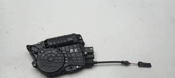 BMW 7 F01 F02 F03 F04 Front door lock 4151309800