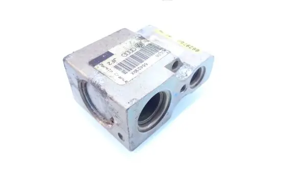 Audi A3 S3 8L Air conditioning (A/C) expansion valve 52196590 662975A