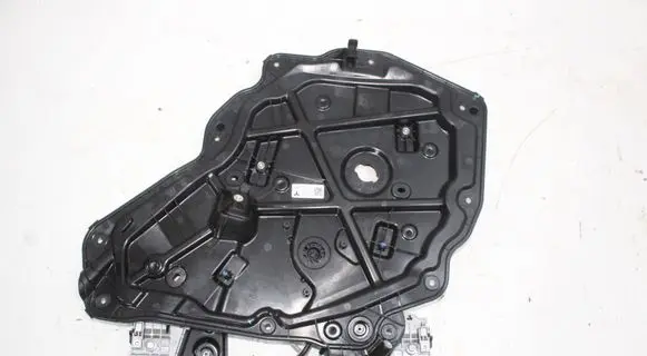 Tesla Model Y Rear window lifting mechanism without motor 149551300E
