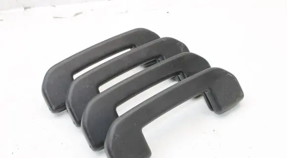 Peugeot 2008 II A set of handles for the ceiling 
