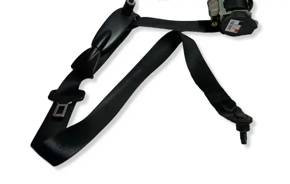 Mercedes-Benz A W169 Front seatbelt 008L000
